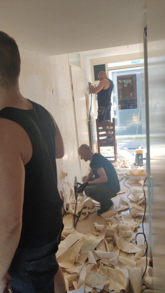 Behang verwijderen bij ontruiming | verhaal en resultaat