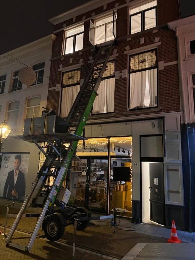 Woningontruiming op de Haarlemmerstraat Leiden